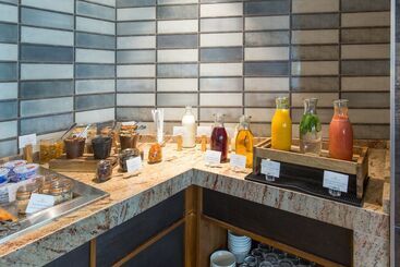 هتل Sheraton Novi Sad