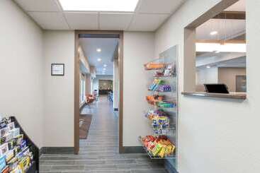 هتل Sleep Inn & Suites Ankeny  Des Moines