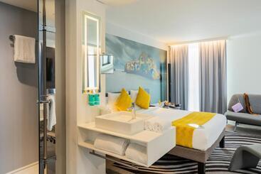 Novotel Paris Coeur D Orly Airport - Orly  Airport