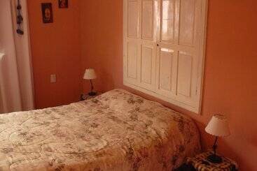 הוסטל Hostal La Antigua