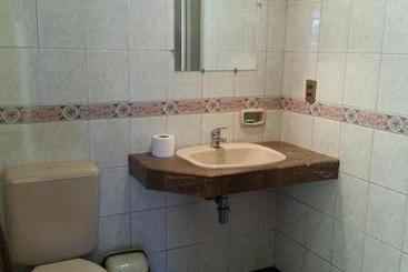 Villa Oropeza Hostel