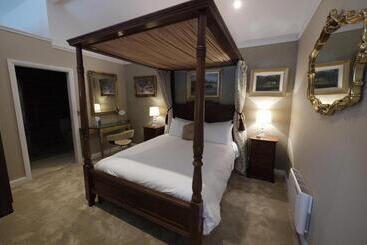 The Carriage Houses At Beechpark House - Bunratty