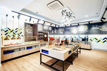 هتل Hampton By Hilton Oswiecim