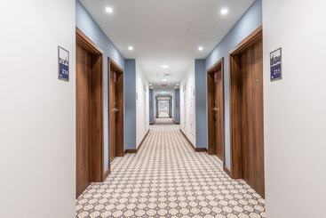 هتل Hampton By Hilton Oswiecim