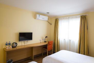 酒店 Home Inn Huizhou Danshui Renmin Forth Road