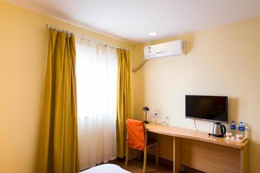 酒店 Home Inn Huizhou Danshui Renmin Forth Road