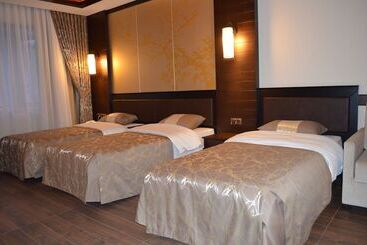 בית מלון כפרי White Park