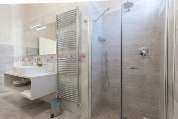 تختخواب و صبحانه Villa Cavour