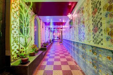 酒店 Collection O Raj Guest House Near Kolkata Airport