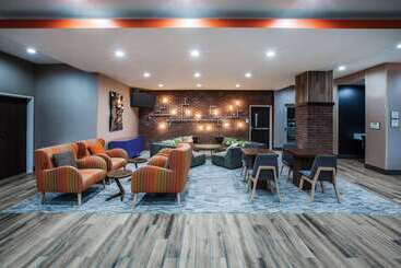 هتل La Quinta By Wyndham Owasso