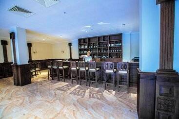 هتل Sno Inn Kazbegi
