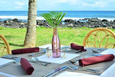 هتل Sunset Reef Resort & Spa