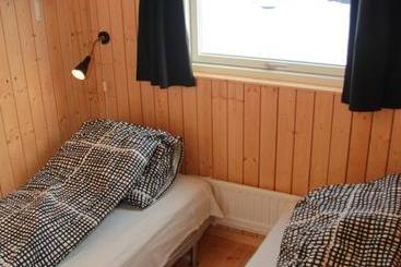 Inuk Hostels