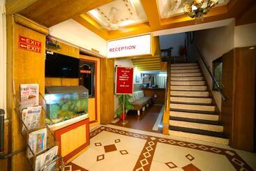 هتل Vrundavan Residency