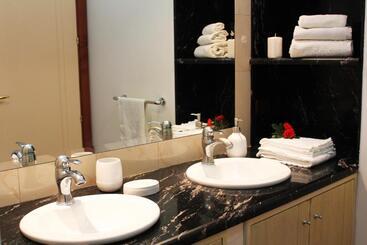 تختخواب و صبحانه Villa Orchidea