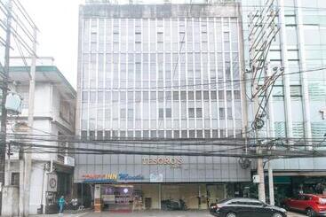 هتل Reddoorz @ Comfy Inn Ermita Manila