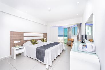 هتل Tasia Maris Sands - Adults Only
