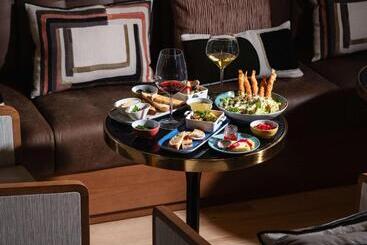 هتل Mercure Ponta Delgada Azores