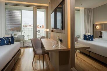 هتل Mercure Ponta Delgada Azores