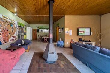 هاستل Chameleon Backpackers & Guesthouse