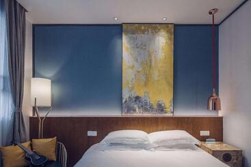 هتل Huizhou Xilin West Lake Boutique