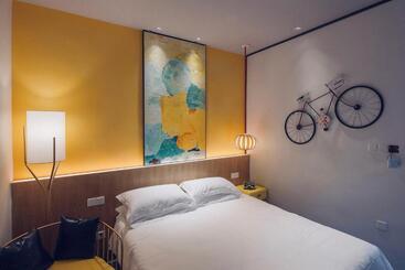هتل Huizhou Xilin West Lake Boutique