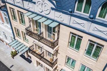 هتل Residence Promenade