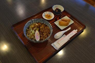 هتل Sakuranbo