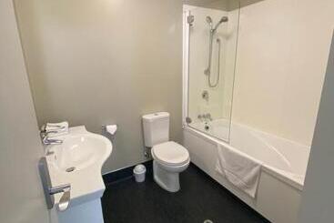 هتل Teschemakers Resort