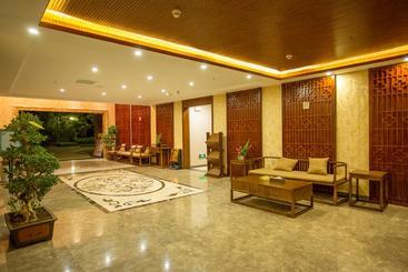 هتل Xishuangbanna Yajule City Golf