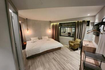 Urban Core Residence - أثينا