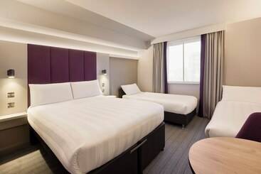 Premier Inn London Waterloo   Lambeth Road - Londres