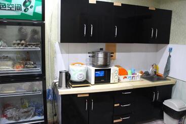 City Hostel & Tours