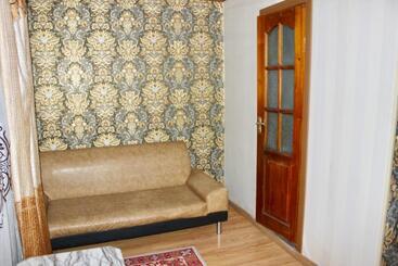 City Hostel & Tours