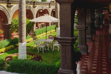 هتل Gran Misiones Tequisquiapan