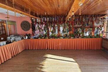هتل Grand Yayla