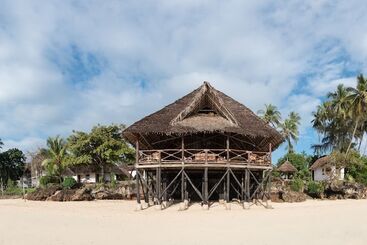 استراحتگاه Filao Beach By Sansi