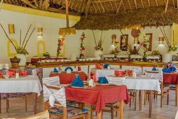 استراحتگاه Filao Beach By Sansi