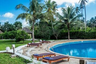 استراحتگاه Filao Beach By Sansi
