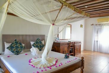 استراحتگاه Filao Beach By Sansi