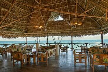 استراحتگاه Filao Beach By Sansi