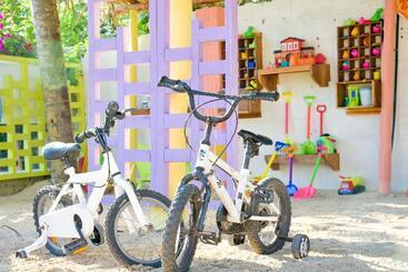 استراحتگاه Filao Beach By Sansi