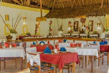 استراحتگاه Filao Beach By Sansi