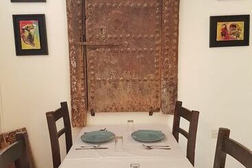住宿加早餐  Dar El Blad