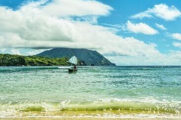 تختخواب و صبحانه Magnfred S Place Batanes