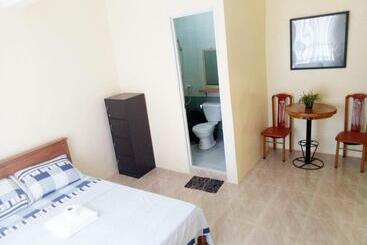 تختخواب و صبحانه R & D Island Lodge