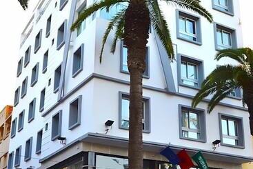 هتل Centre Ville
