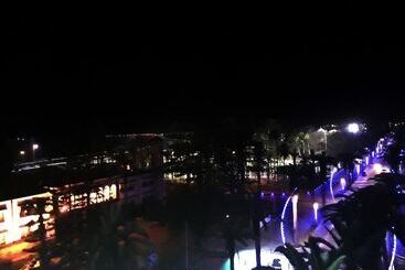 هتل Centre Ville