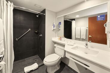 هتل City Express By Marriott Comitán