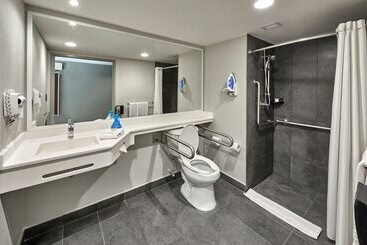 هتل City Express By Marriott Comitán